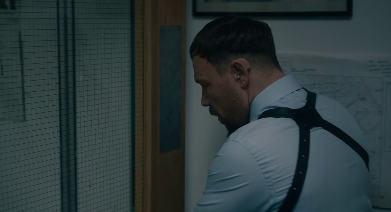 Venom - Let There Be Carnage (2021) IMAX  BDRip Hindi + Ta Te Ml Kn En 720p x264 AVC DDP 5.1 ESub.mkv.0002